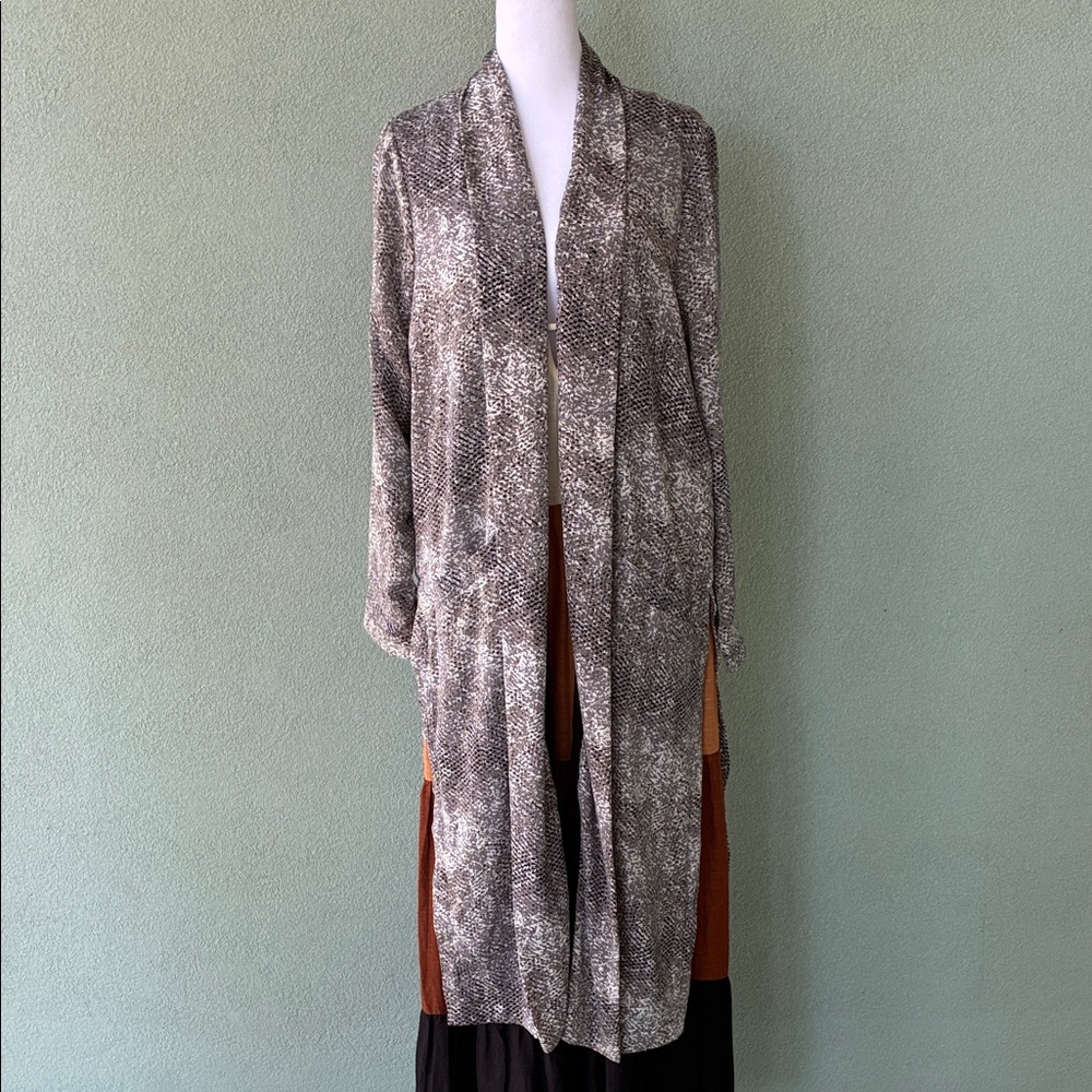 Bb Dakota Gray Patterned Open Front Duster - image 1